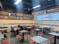 -阿姨靓汤(广外店)