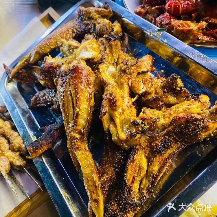 这家烧烤香蕉鸡翅！好好吃！！！！