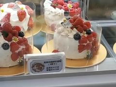-花花卷卷·鲜食蛋糕(静安久光百货店)