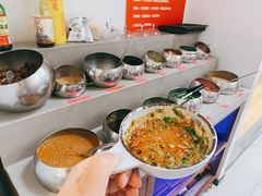 -毛辣果·贵州红酸汤牛肉火锅(西单店)