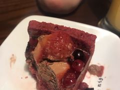 烂草莓蛋糕吗-MEET COFFEE婉约咖啡(宝善公寓店)