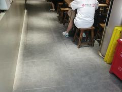 -八婆婆烧仙草(中山路店)