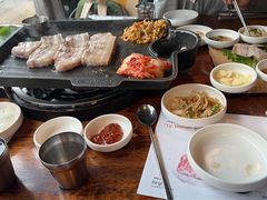 -Dombe豚(黑猪肉街店)