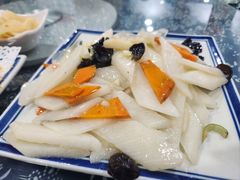 -八两八金·莱芜特色炒鸡(市南漳浦路店)