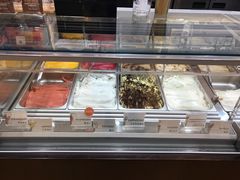 -VENCHI 闻绮(上海佛罗伦萨小镇店)