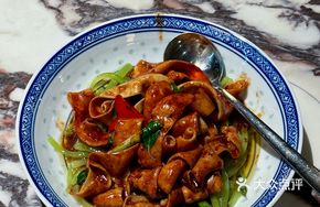 Mustard Stir-fried Goose Intestines