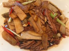 -亢龙太子酒轩(东湖店)