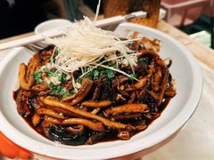 荣记鳝丝-吴越荣记苏州菜·松鼠桂鱼(月光码头店)