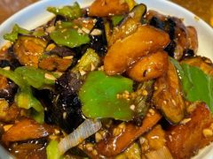 -95号酱骨·一块豆腐(展春园西路店)