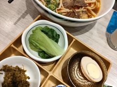 -康师傅私房牛肉面(马泉营奥莱店)