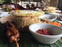 -Pundi Pundi Restaurant