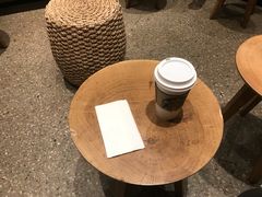 热红茶拿铁-星巴克(北京首都国际机场7店)