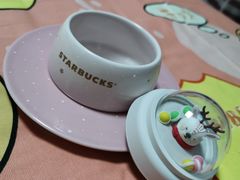 粉彩麋鹿款杯盘-星巴克(天津大悦城第二店)