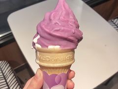香芋脆皮甜筒-麦当劳(铜锣湾店)