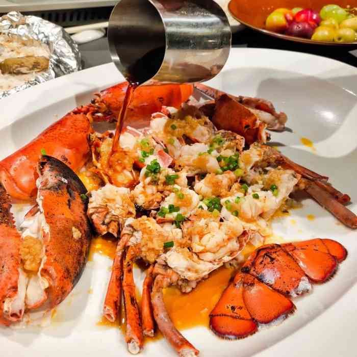 丽园海鲜 餐厅(上都店"中午有朋友来包头,我想不能总请人家吃火锅