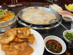 -老来福·非遗酸汤兔(凯旋路店)