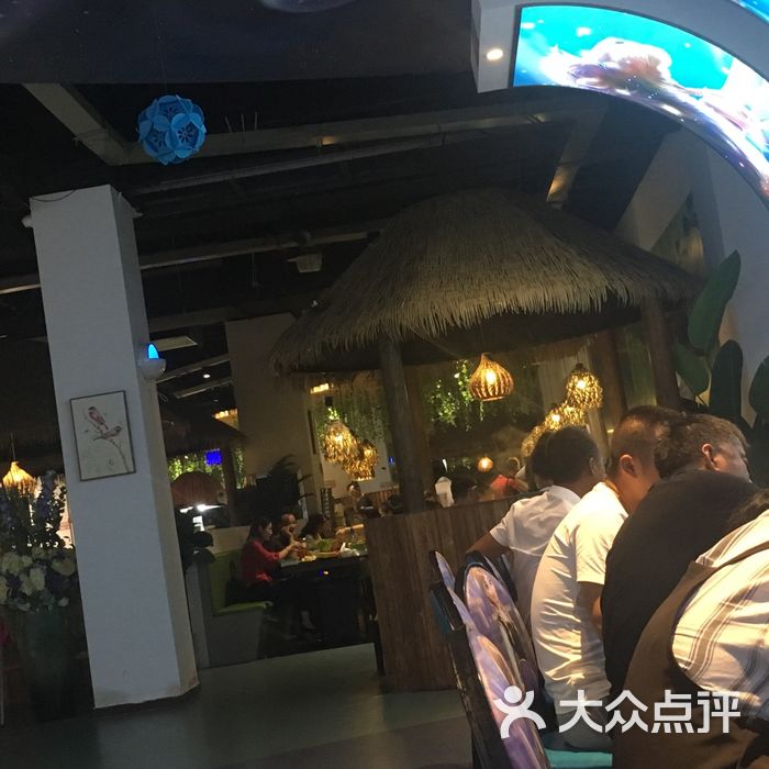 梦幻岛自助餐厅