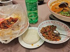 -香山湖家家宴(中山陵店)