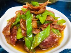 青椒炒香肠-国生茶庄·地道农家菜团建活动