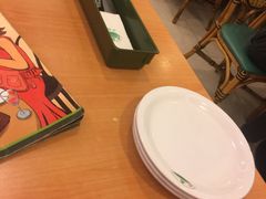 等位区-萨莉亚意式餐厅(上下九店)