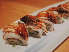 牛油果鳗鱼卷-初居食屋日式料理(万象城购物中心店)
