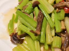 -巴扎美食·新疆菜·西域歌舞表演餐厅(新疆大厦店)