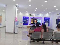-中国移动(华阳路营业厅)