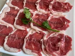 羔羊上脑肉-圆山胜利碳火铜锅涮肉(马甸桥店)