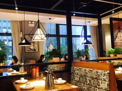 大堂-江渔儿酸菜鱼(东二环泰禾店)