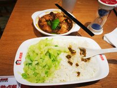 -南城香·饭香串香馄饨香(青年路店)