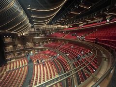 -交通银行前滩31演艺中心