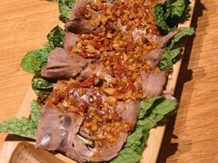 薄荷牛肉卷-一坐一忘云南菜(北京skp店)