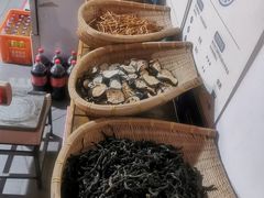 -缘福乡村铁锅炖民宿(八达岭店)