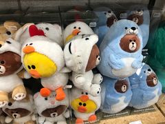 -LINE FRIENDS Garosu-gil Flagship Store