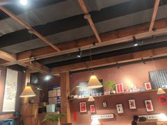 -巴卤社老火锅(财富店)