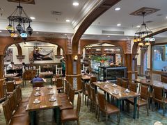 -清真·玛丽亚新疆菜主题餐厅(浙江中路店)
