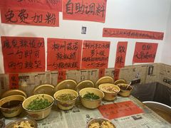 -柳州肥姨妈大骨螺蛳粉(江宁万达店)