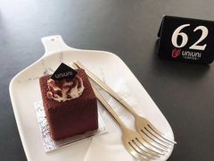 -UNI UNI(环亚凯瑟琳店)