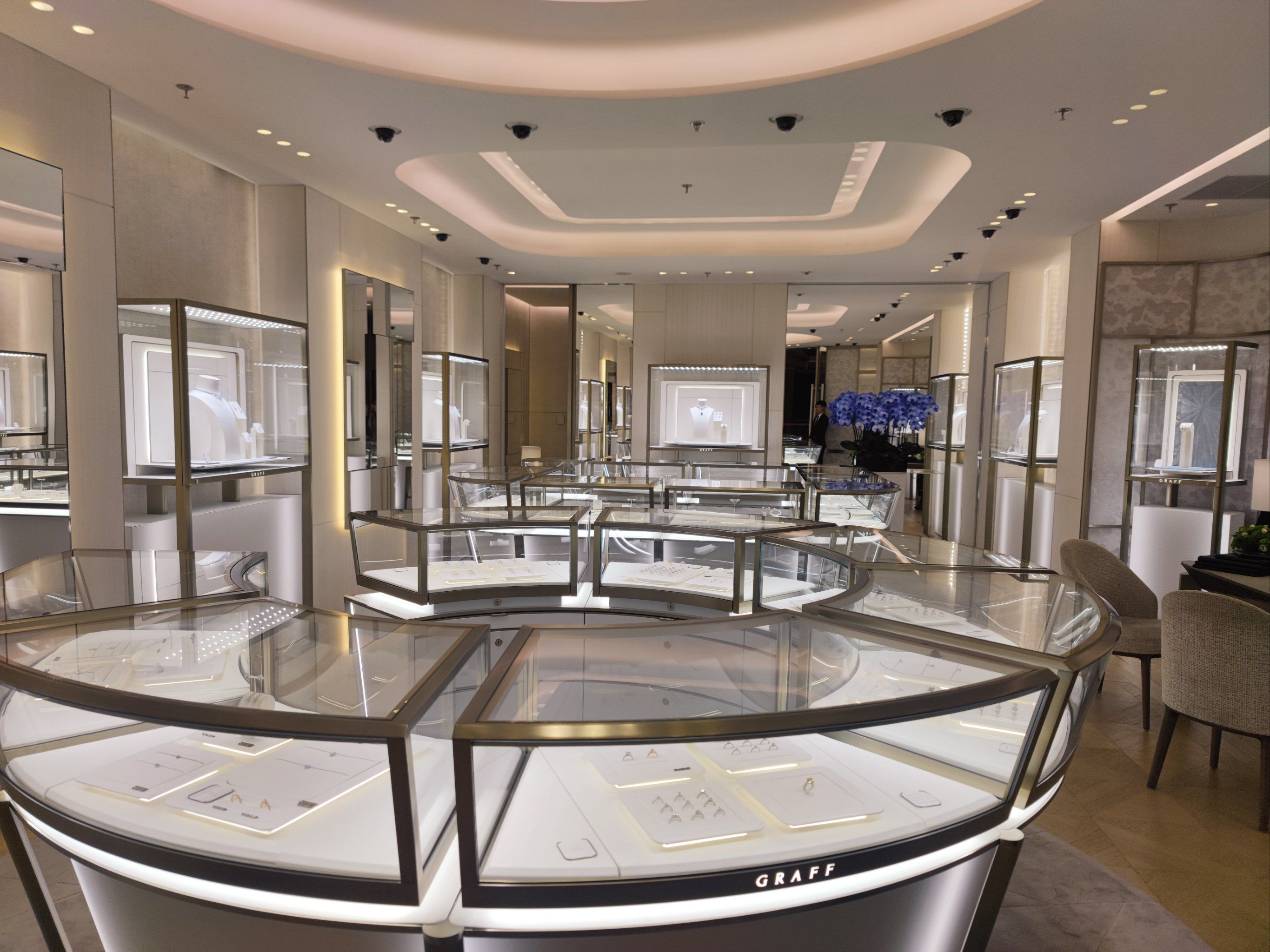 恒隆周年庆,graff可以抓娃娃啦!