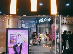 门面-麦当劳(中山公园龙之梦店)