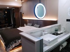 -Space君欧高空江景酒店(重庆解放碑云端之眼店)