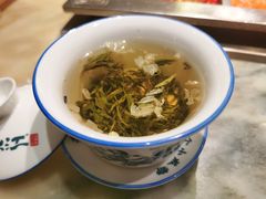 盖碗茶-月满大江火锅(总府路店)