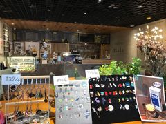 -ZING COFFEE 镜咖啡