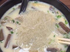 -津津老鸭粉丝馆(正东路店)