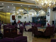 -马尔龙新疆饭店·清真(瑞景店)