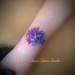 -SNOW TATTOO STUDIO