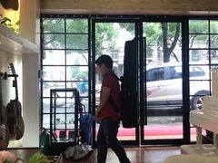-迷音音乐国际艺术中心(三林店)