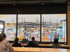 -星巴克臻选(华堂·新辰汇店)