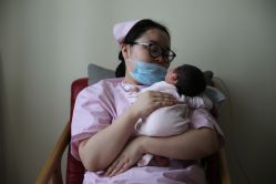 -母仪天下月子中心(光谷店)