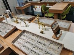 -无界眼镜MaxLess(滨江星光大道店)